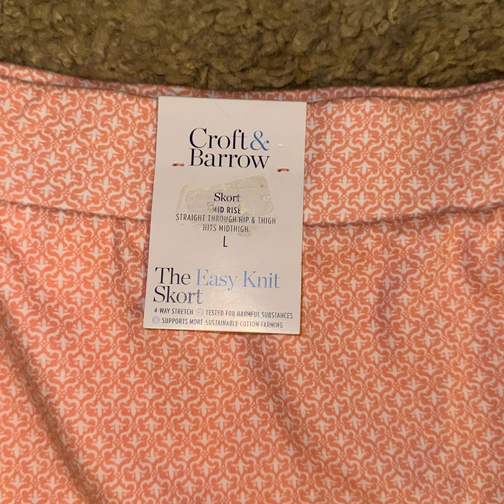 NWT Croft & Barrow Women’s Easy Pull-On Peach and White Skort (L) - Picture 6 of 6